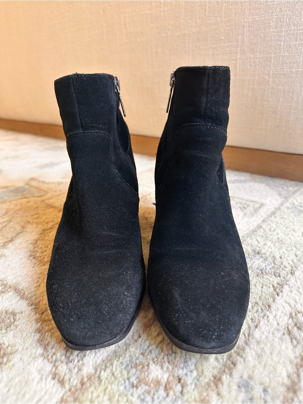 Blondo Black Suede Ankle Booties with Block Heel Size 9 - Picture 2 of 10